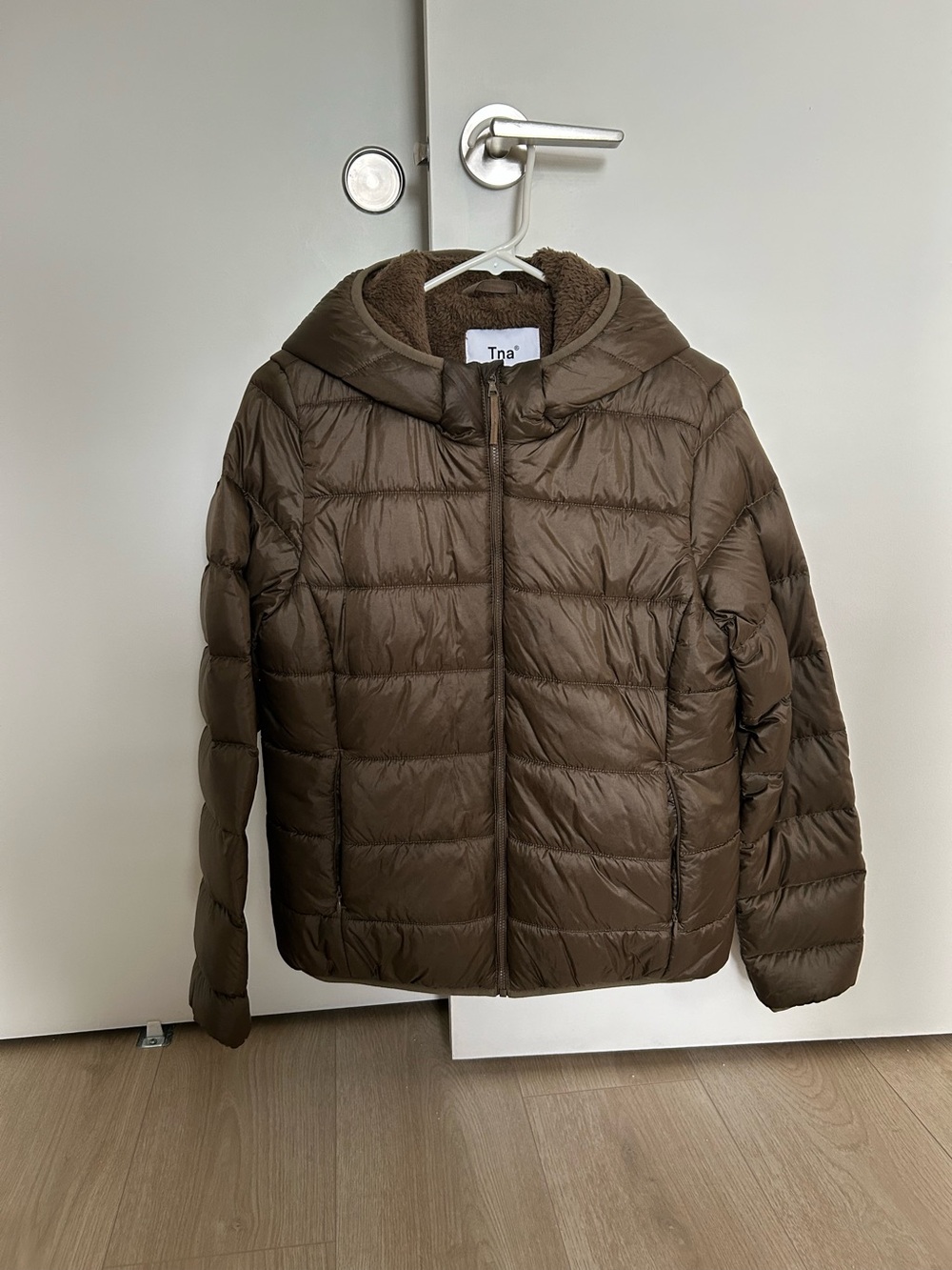 Aritzia Hooded Puffer Jacket, fleece lined
